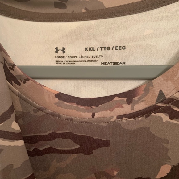 (2) UA Under Armour ridge reaper forest camo heat gear shirts XXL - Picture 3 of 4